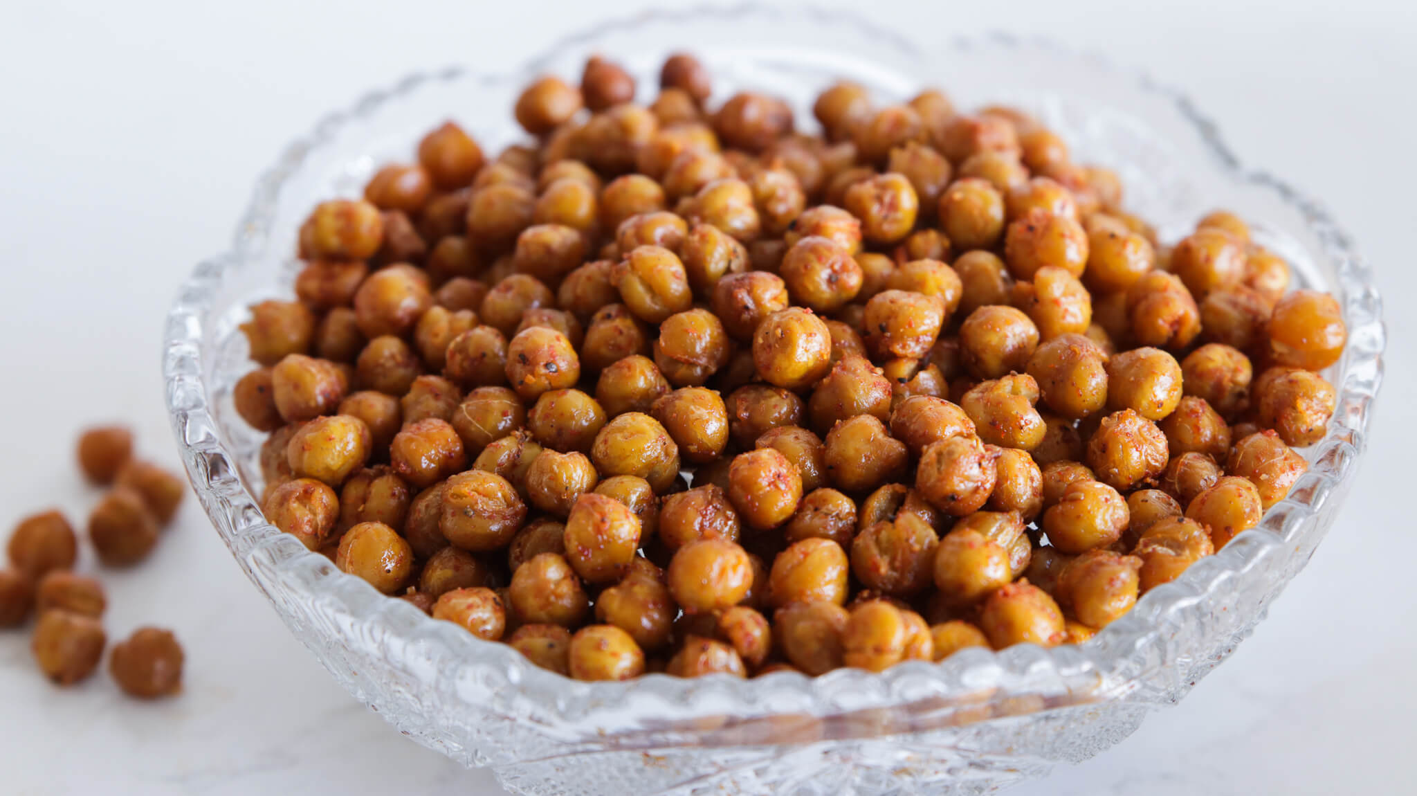 Crispy Roasted Chickpeas Recipe - The Cooking Foodie