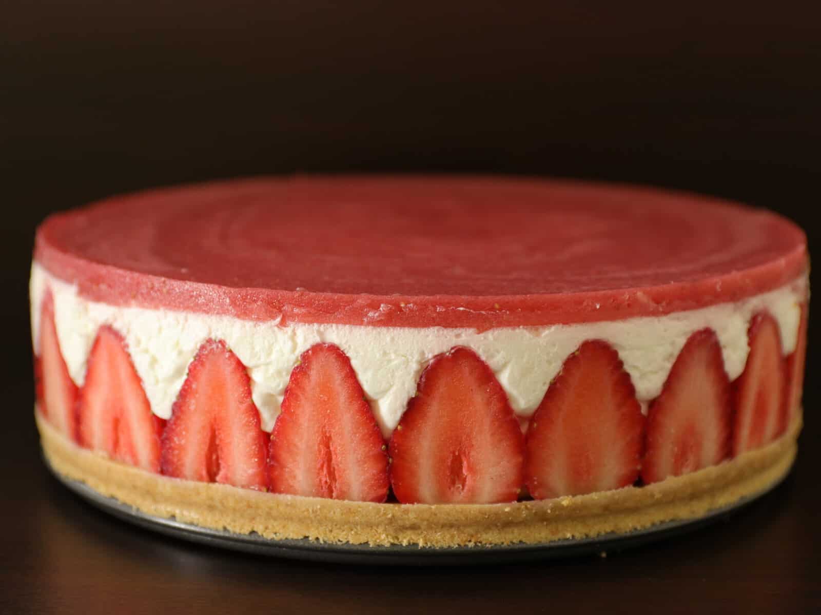 no-bake strawberry cheesecake