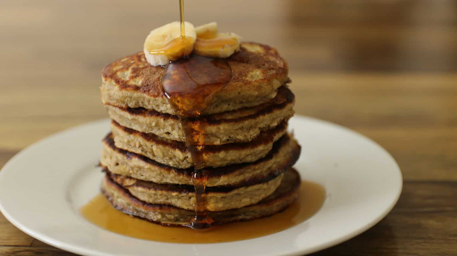 Healthy Banana Oatmeal Pancakes Recipe