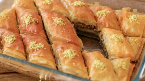 Best Baklava Recipe The Cooking Foodie
