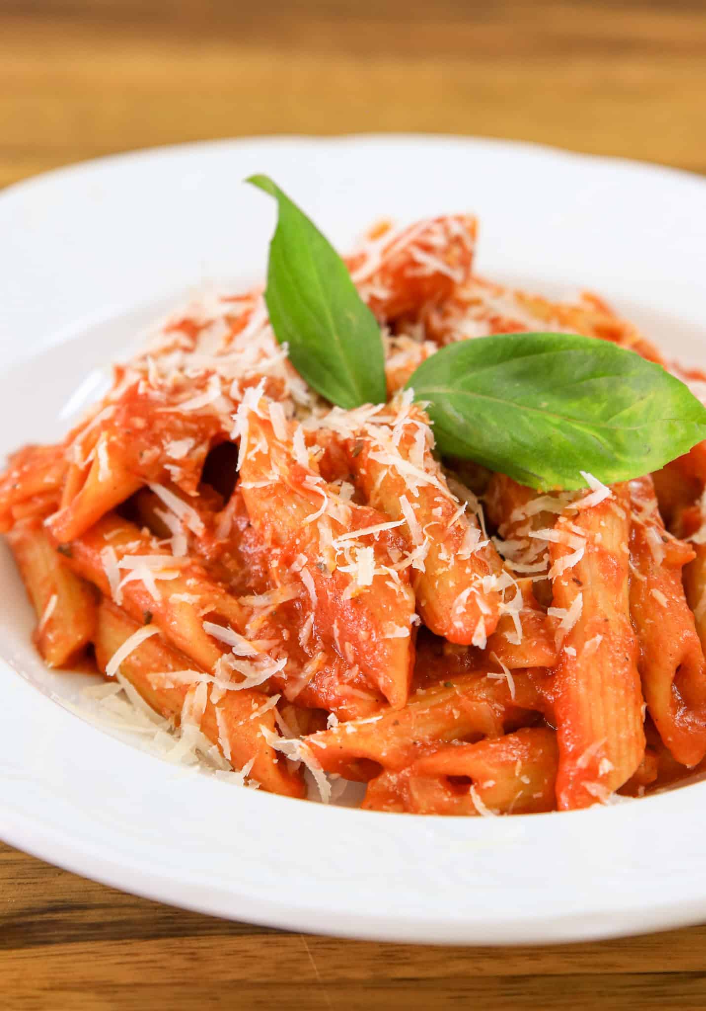 pasta cooked on one pot with tomato sauce