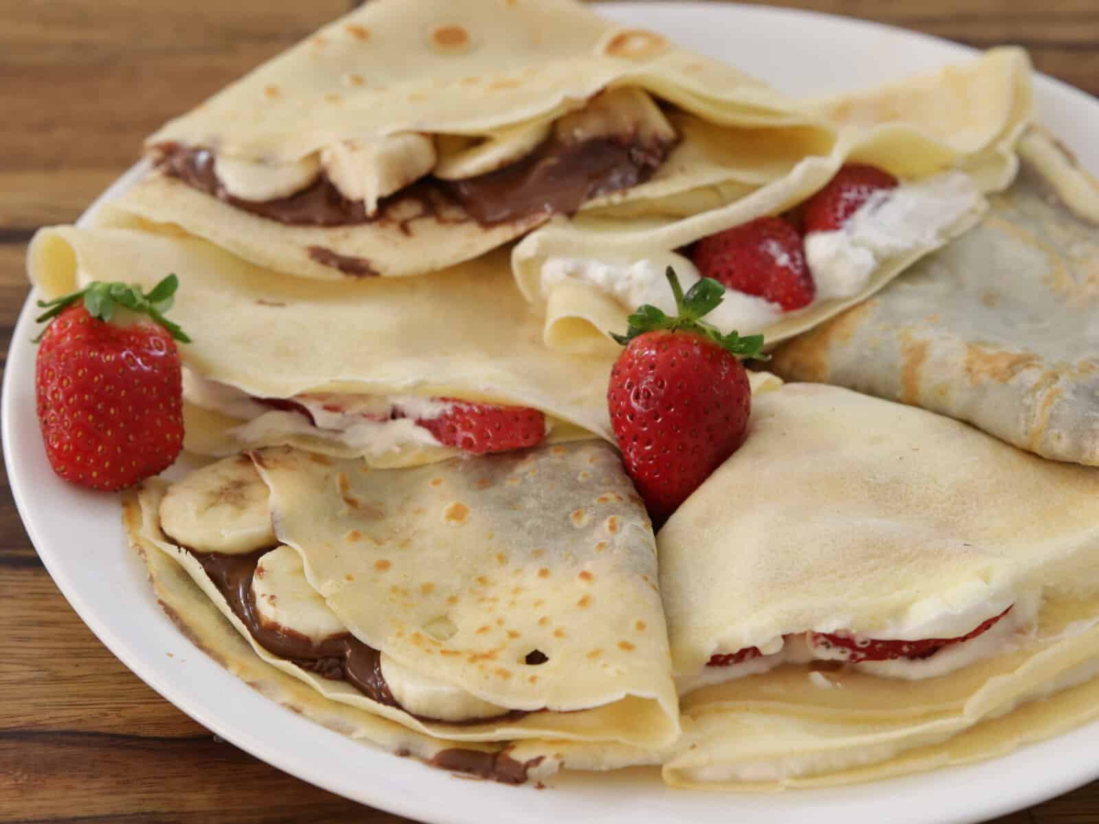 french crepes with fresh fruits