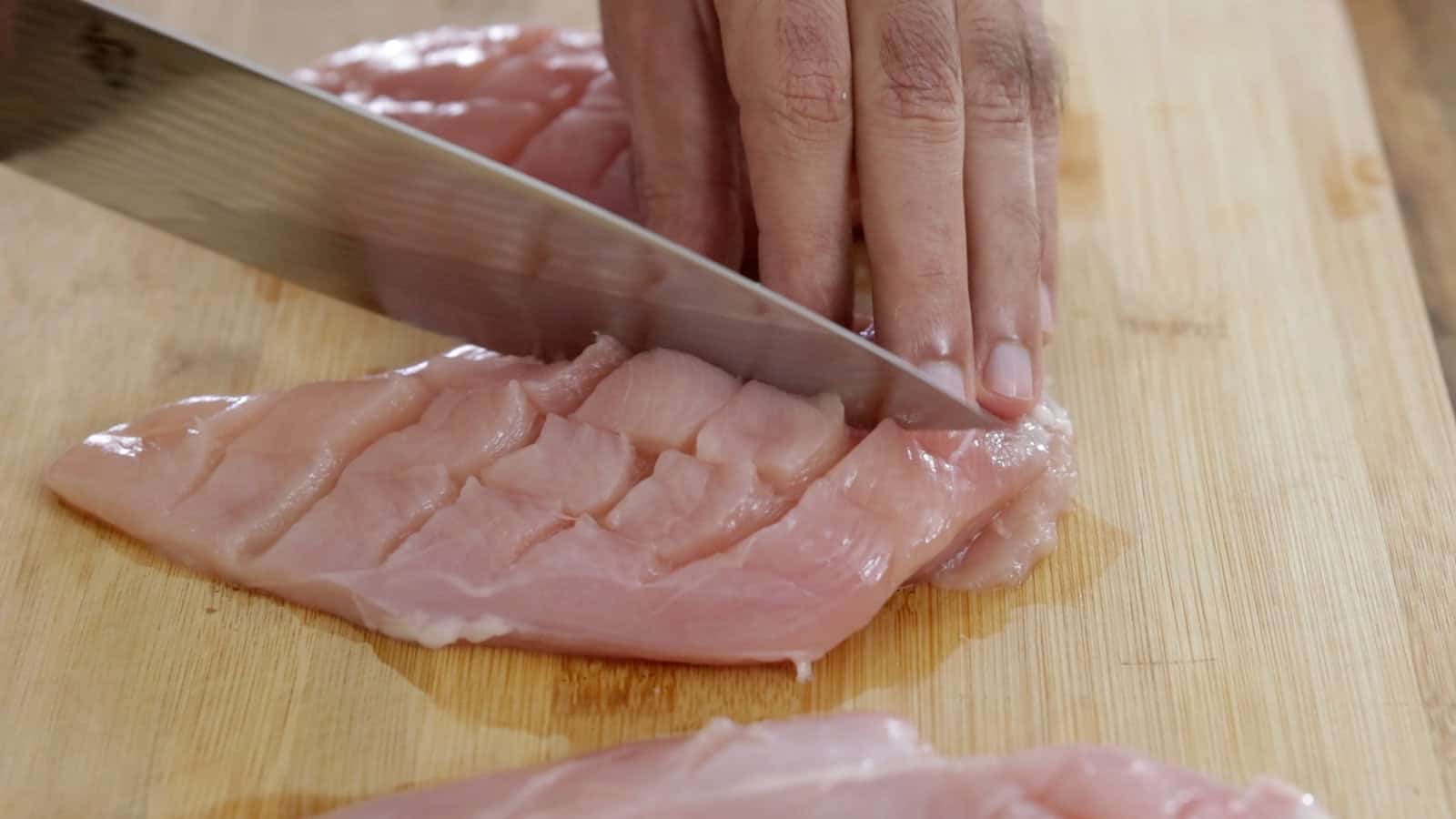 scoring chicken breast