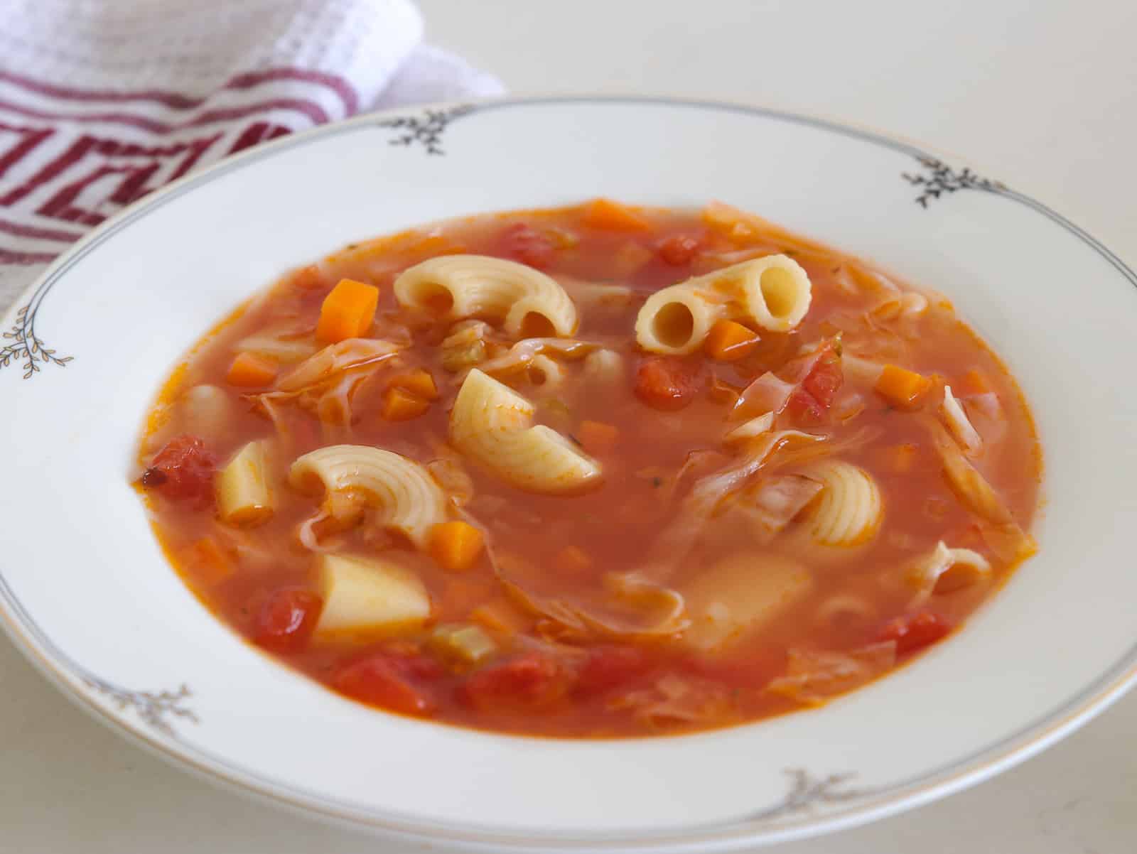 tomato based minestrone soup recipe