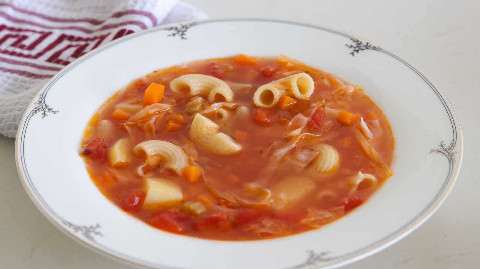 Easy Minestrone Soup Recipe