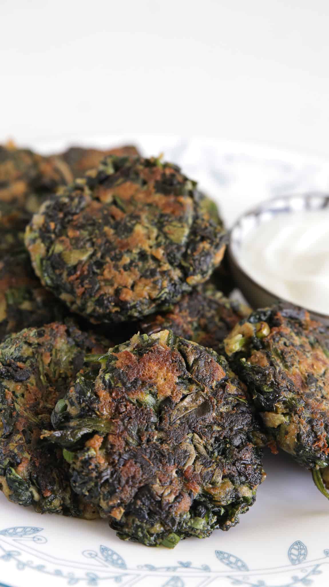 fried healthy spinach patties