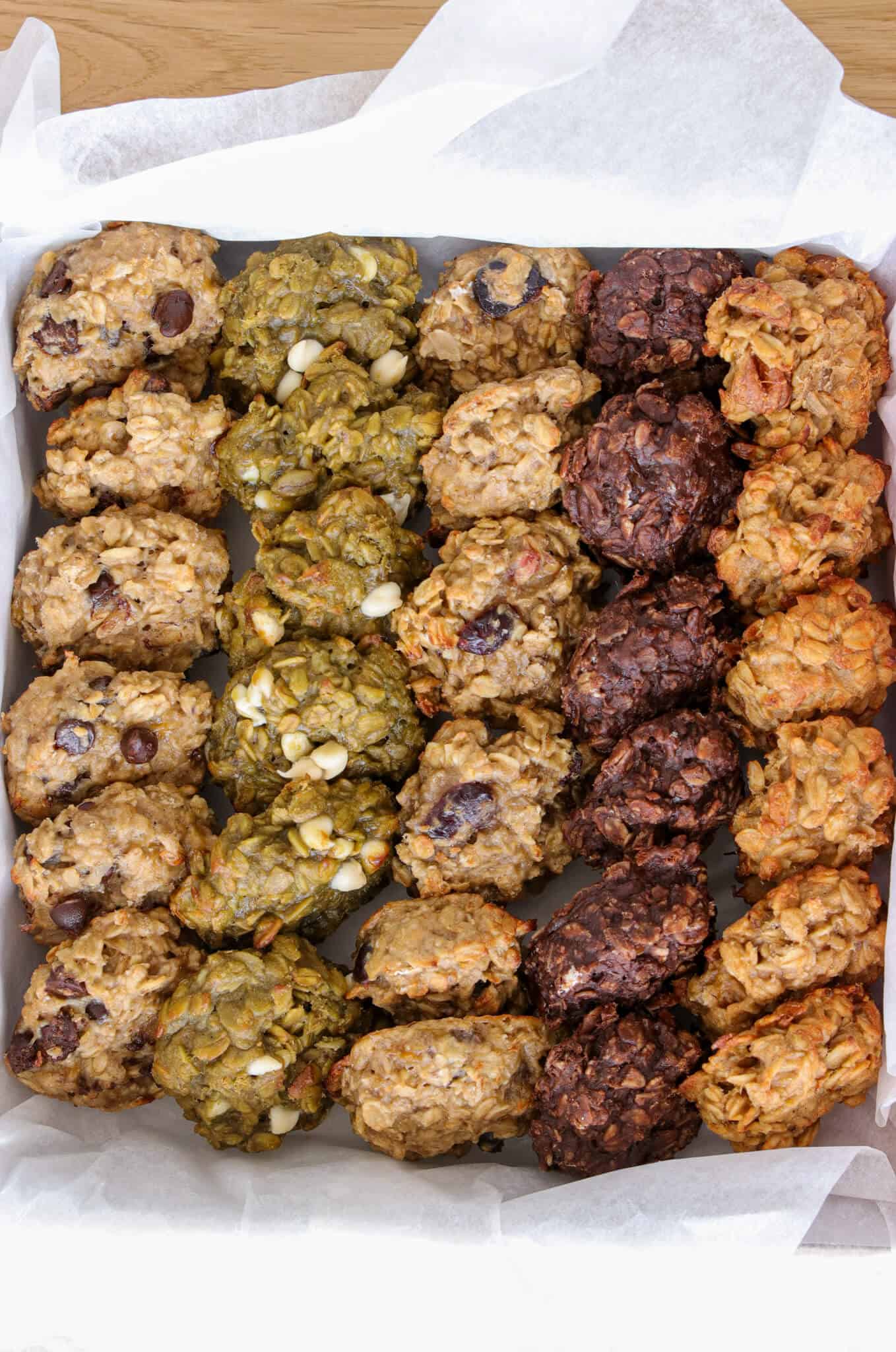 5 different flavors of oatmeal cookies
