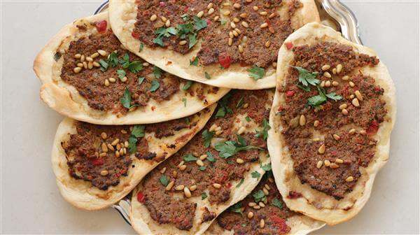 Lahmacun – Turkish Meat Pizza Recipe