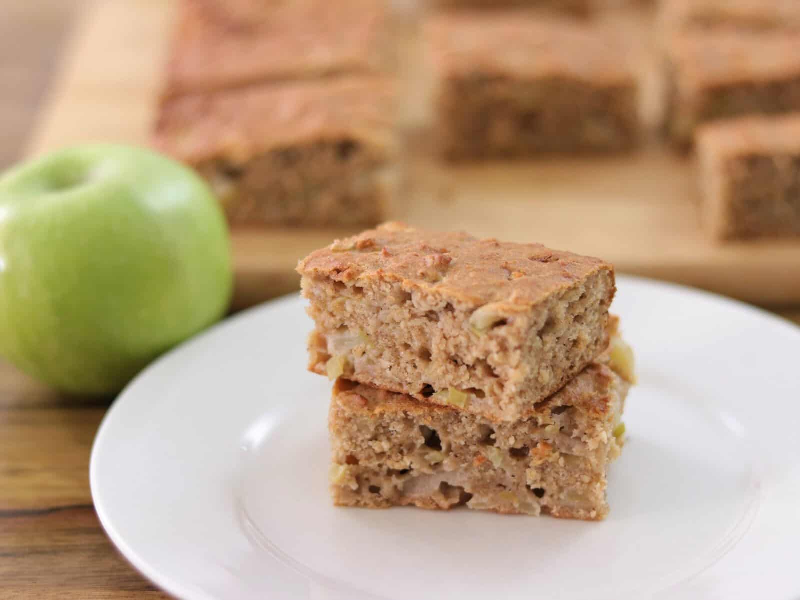 Healthy Apple Oatmeal Snack Cake