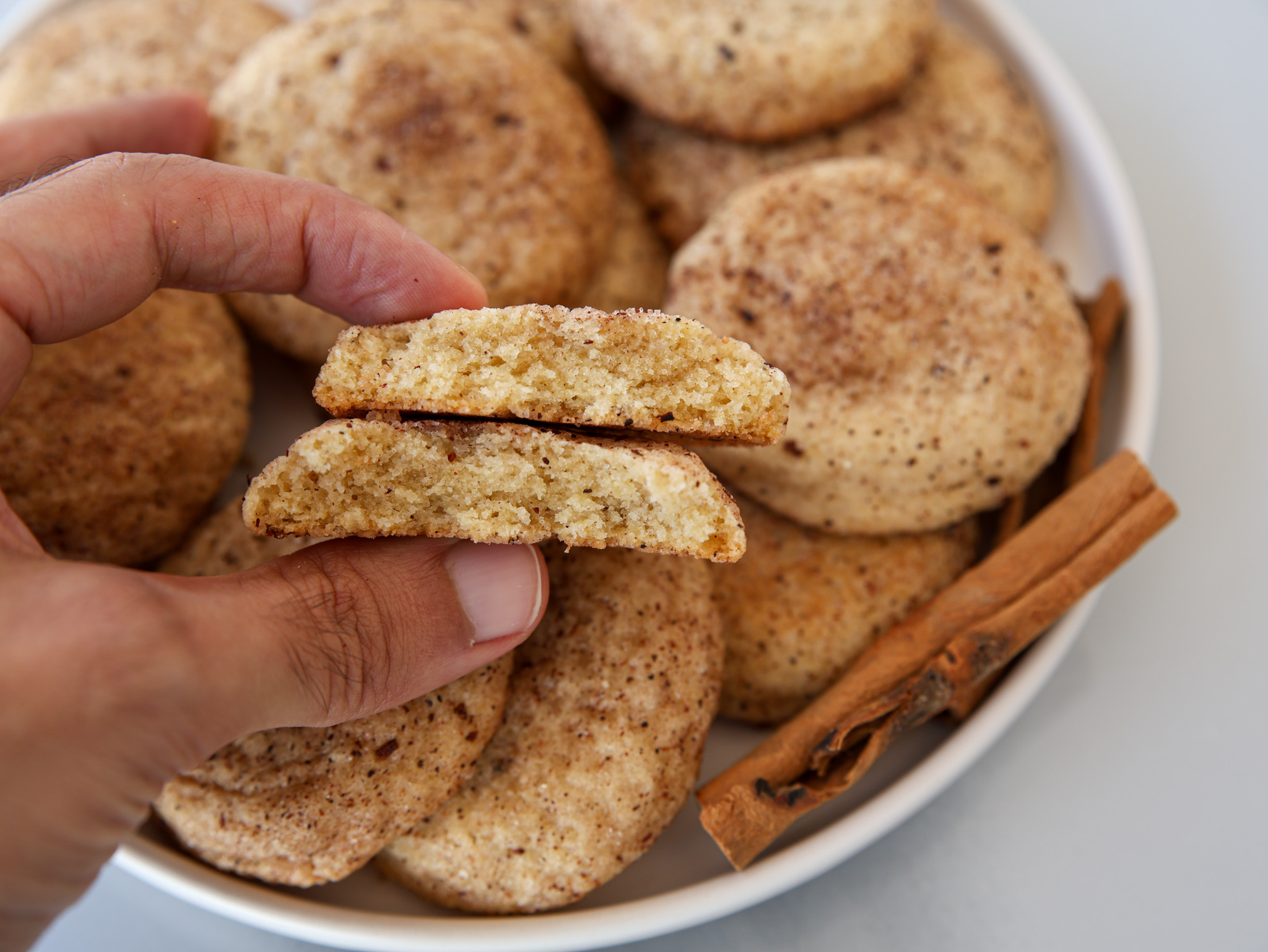 soft and chewy snickerdoodle cookies