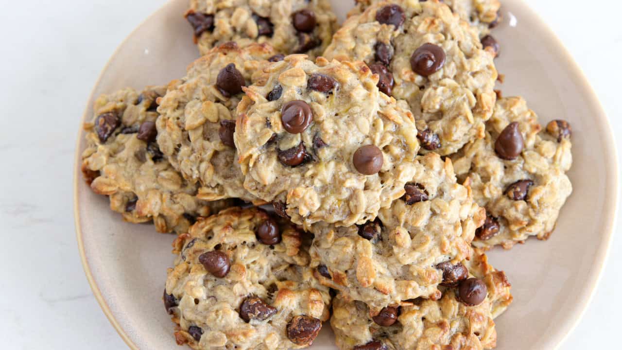 oatmeal chocolate chip cookies