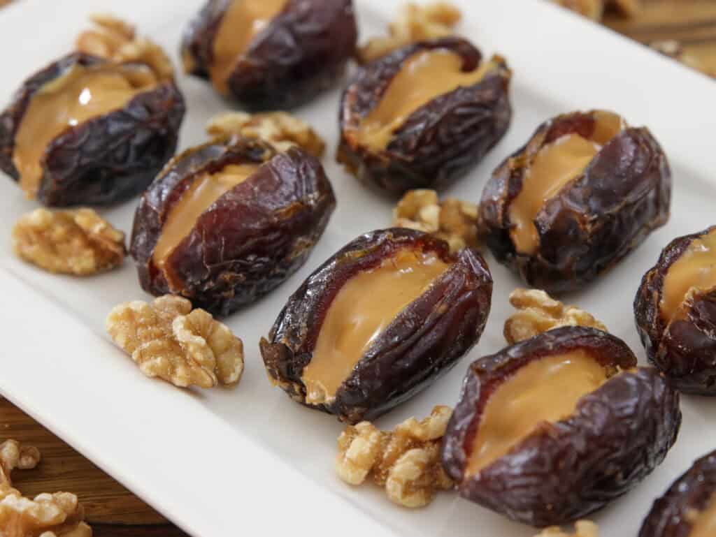 16 Easy Date Dessert Recipes The Cooking Foodie