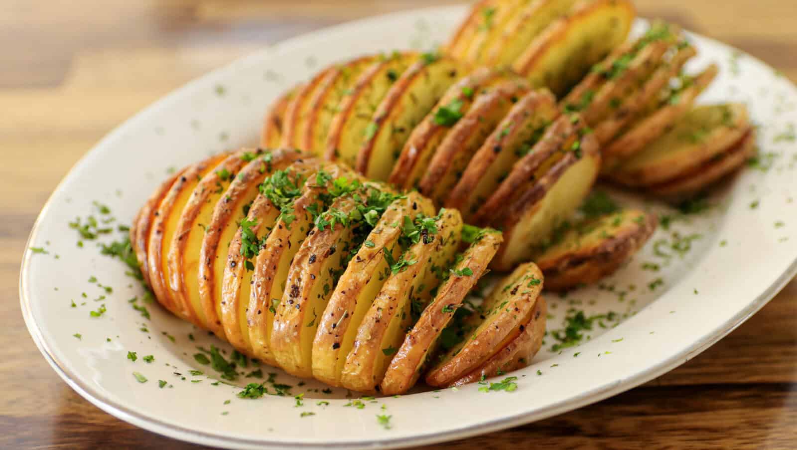 Best Hasselback Potatoes with Crispy Edges