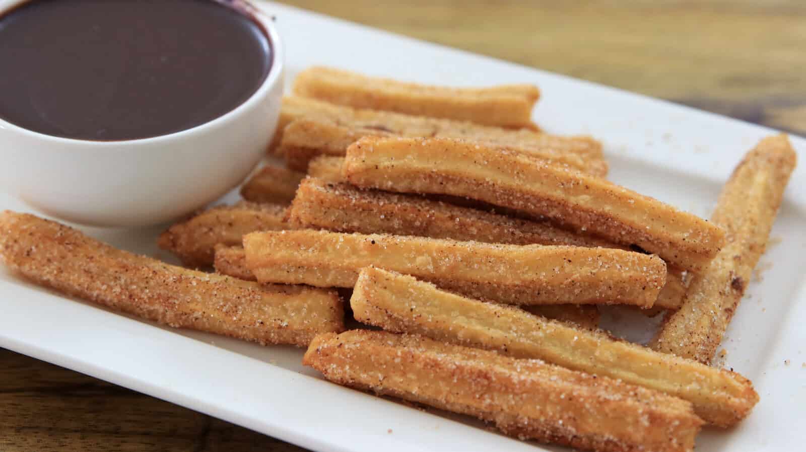 Easy Spanish Churros With Chocolate Sauce